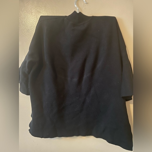 Modern citizen shirt sleeve flare sleeve slit sides blouse top size extra small - Picture 4 of 5